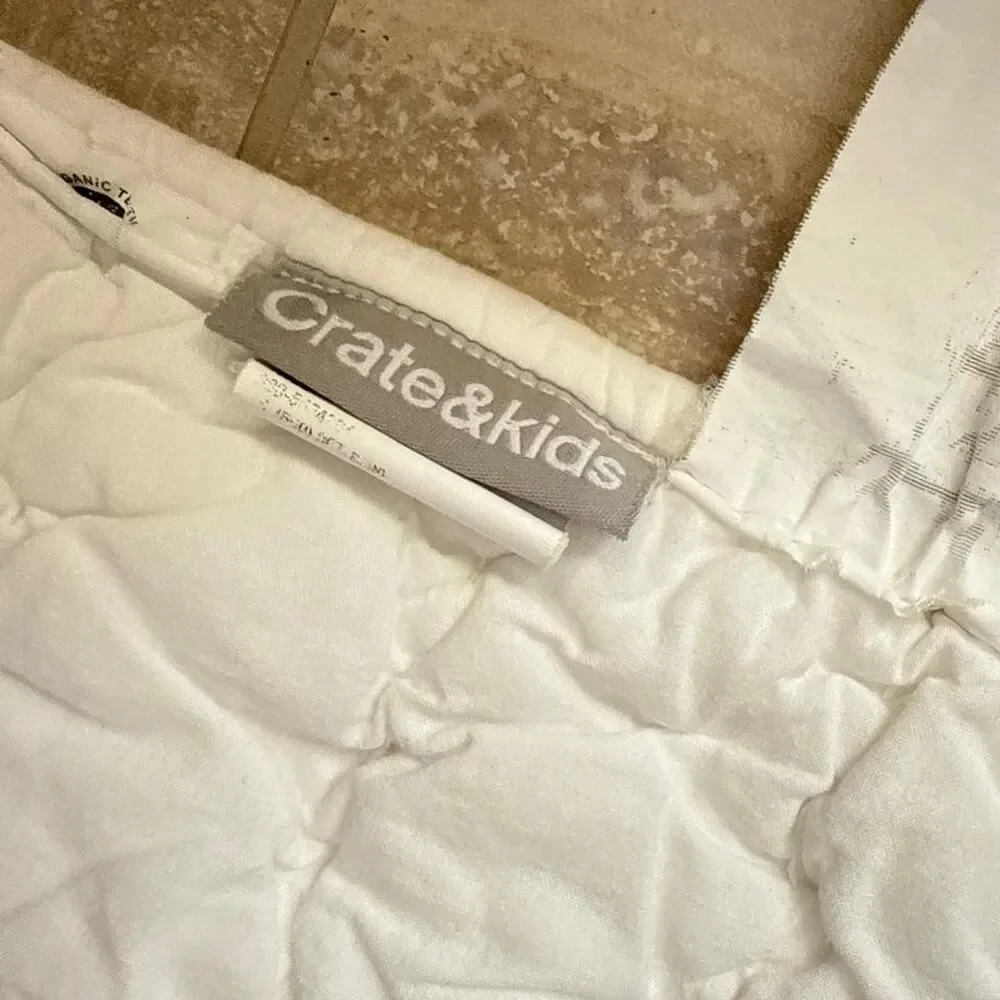 Crate & Barrel Organic Cotton Bedding Quilt set Pink White Waffle knit Striped